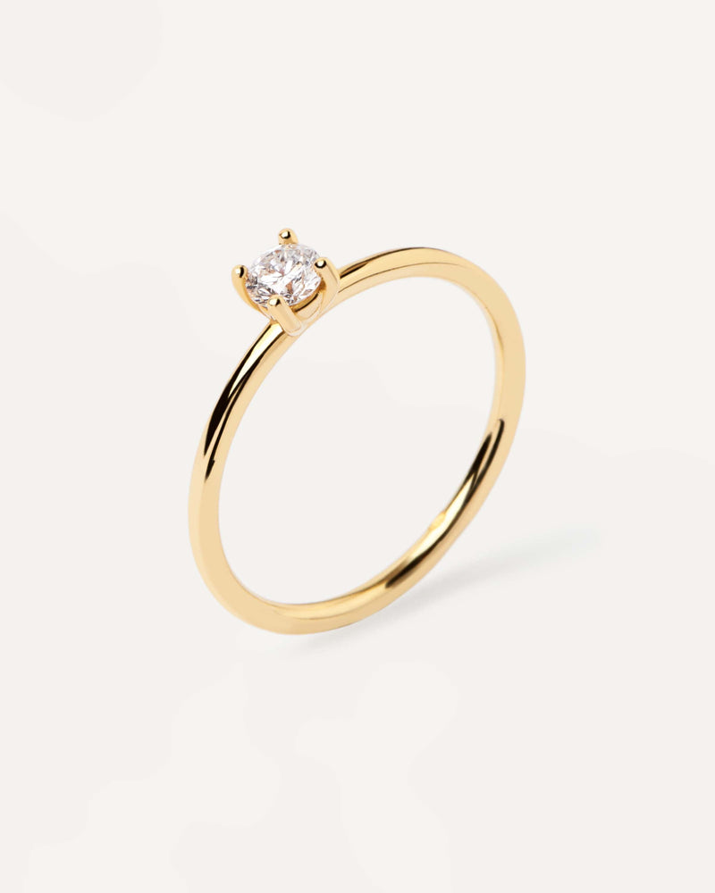 18K yellow gold Solitaire ring set with a 0.20 carat lab-grown diamond