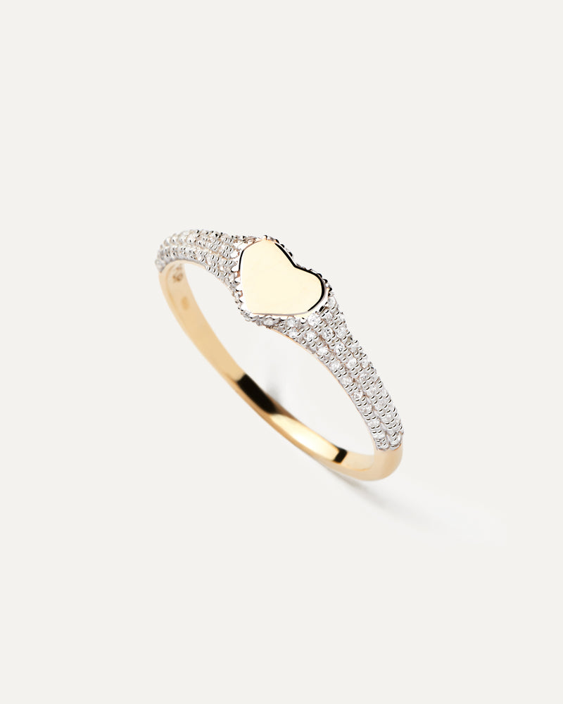 Diamonds and Gold Heart Stamp Ring - 
  
    18K Gold
  
