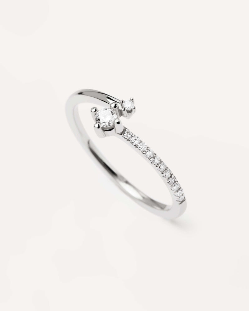 Diamonds and White Gold Swing Ring - 
  
    18K White gold / Rhodium silver plating
  
