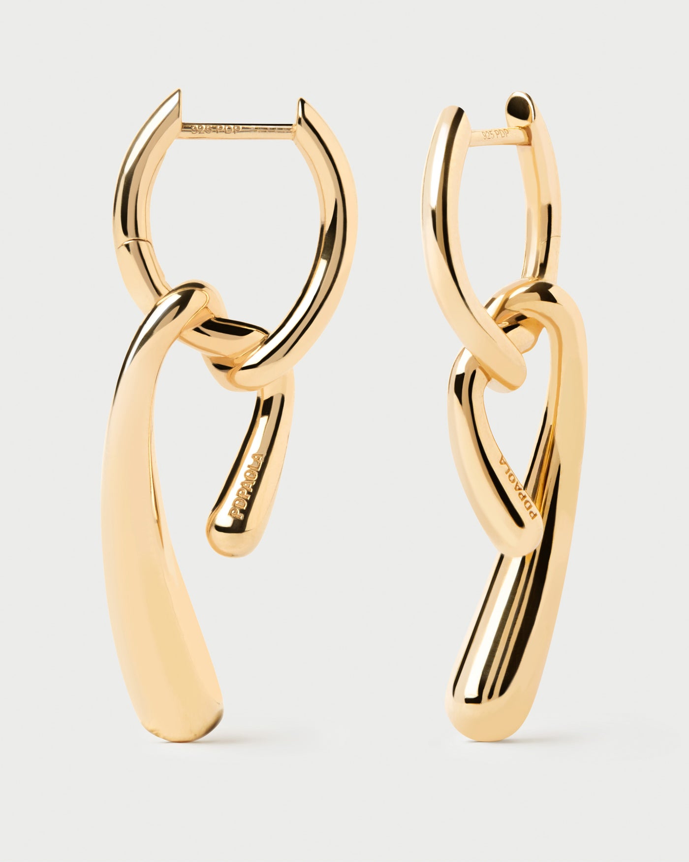 Twist hoops. Asymmetric hoop earrings with fluid knotted pendants. Get the latest arrival from PDPAOLA. Place your order safely and get this Best Seller.