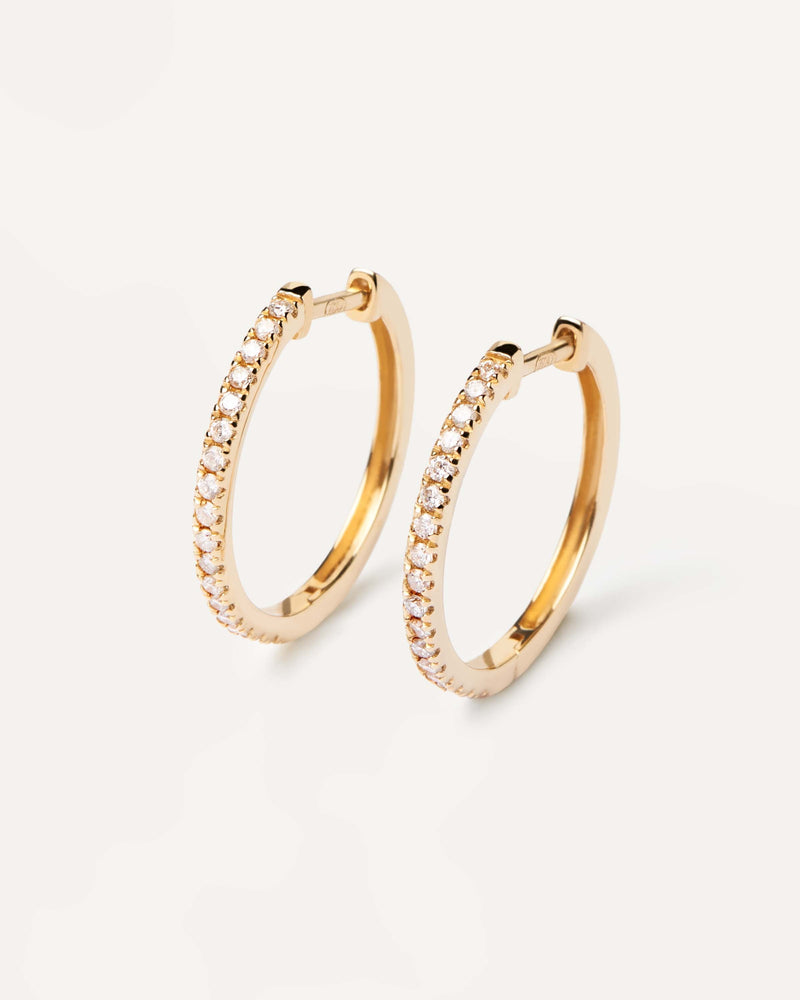 Solid yellow gold hoop earrings, set with lab-grown diamonds of 0.39 carats in total