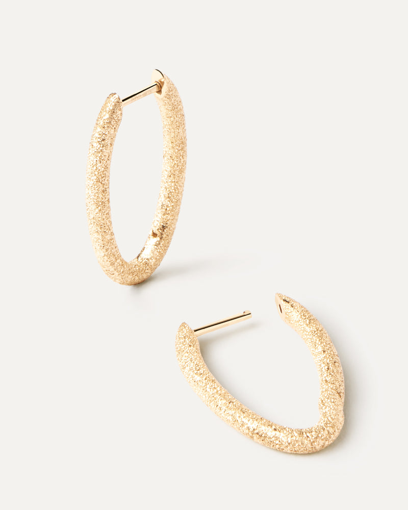 Sandblasted Gold Vera Hoops - 
  
    18K Gold
  
