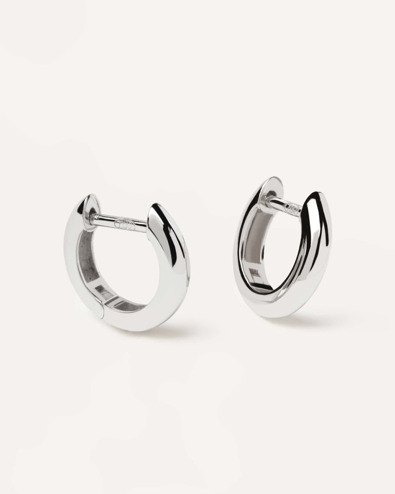 Boucles D’Oreilles en Or Blanc Bold Mini - 
  
    Or blanc 18 carats / Placage Argent Rhodié
  
