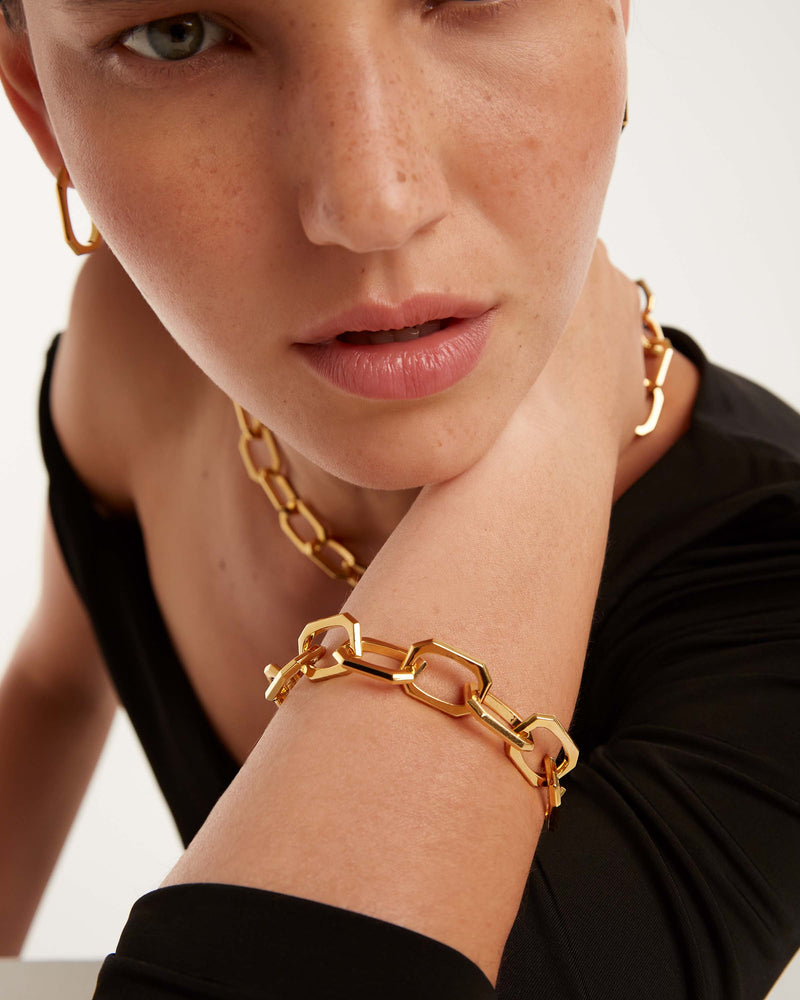 Large Signature Chain Bracelet - 
  
    Brass / 18K Gold plating
  
