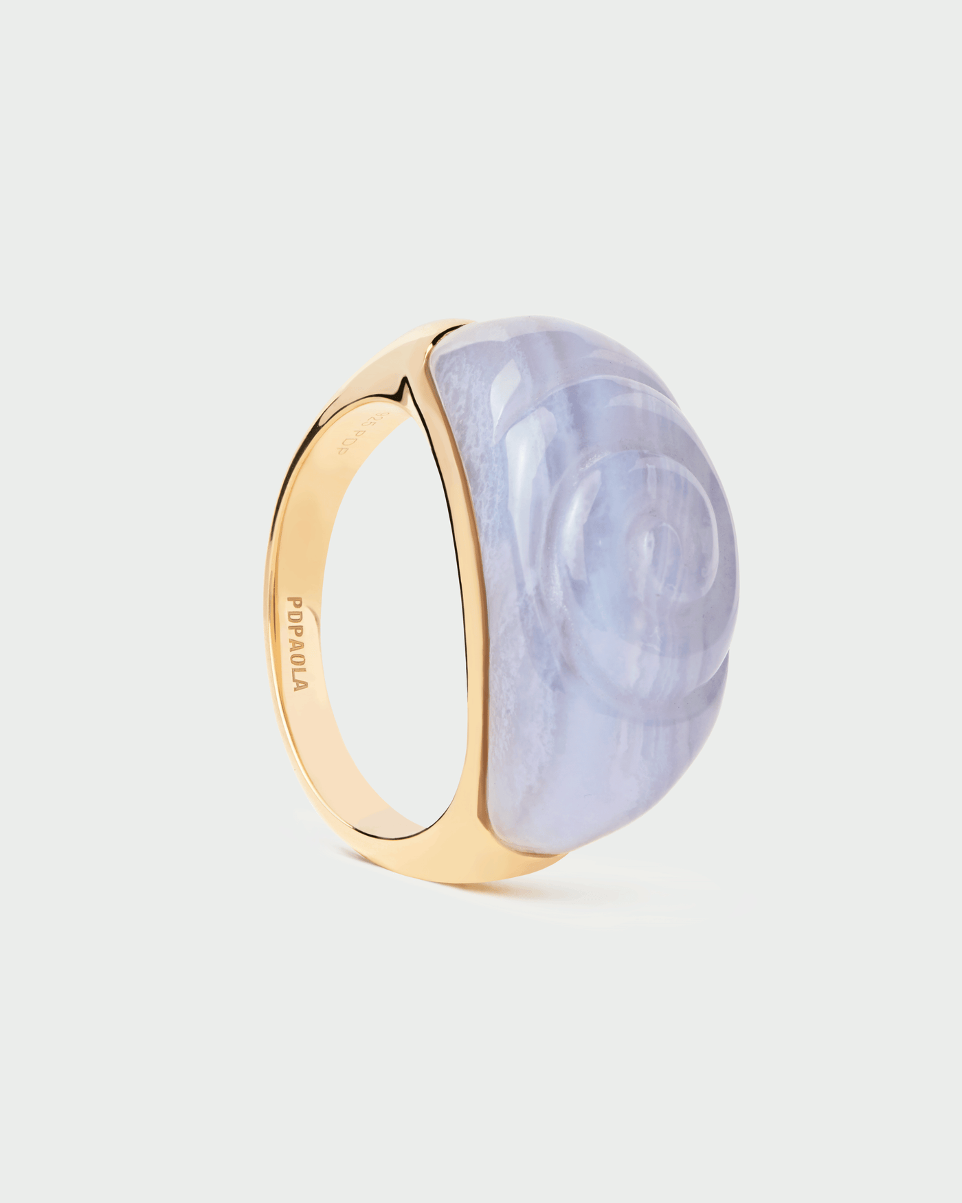 Blue lace agate Shell ring 
  
    Sterling Silver / 18K Gold plating
  
