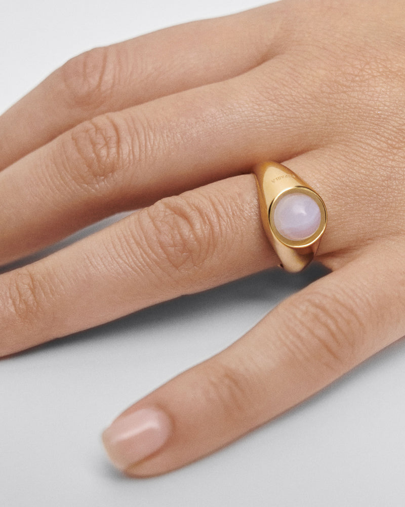 Blauer Spitzenachat Moon ring - 
  
    Sterling Silber / 18K Goldplattierung
  
