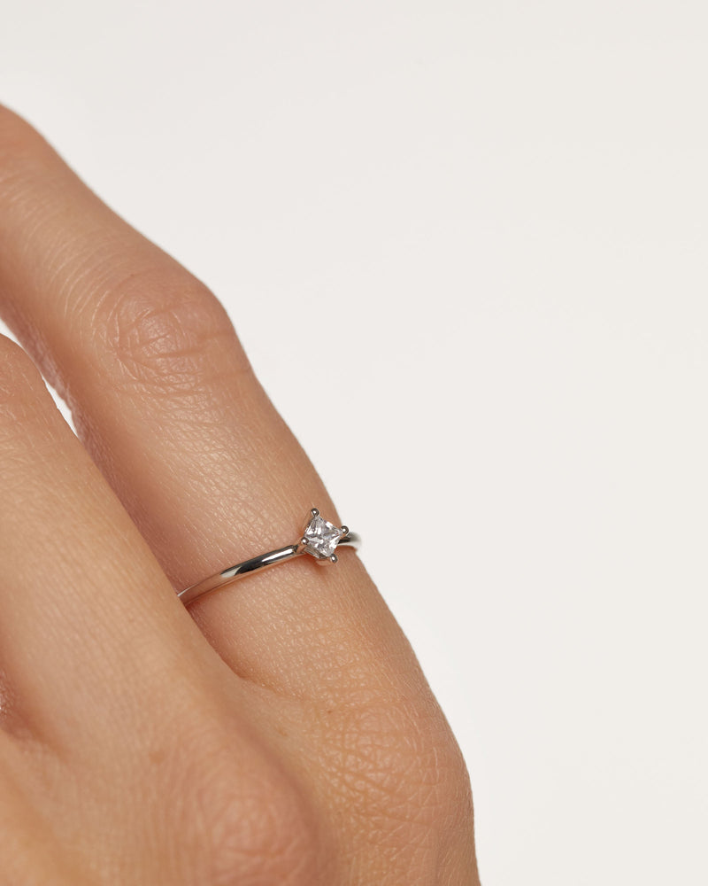 Princess Diamond And White Gold Solitaire Ring - 
  
    18K White gold / Rhodium silver plating
  
