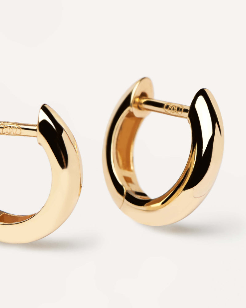 Pendientes de oro Bold Mini - 
  
    Oro 18K
  
