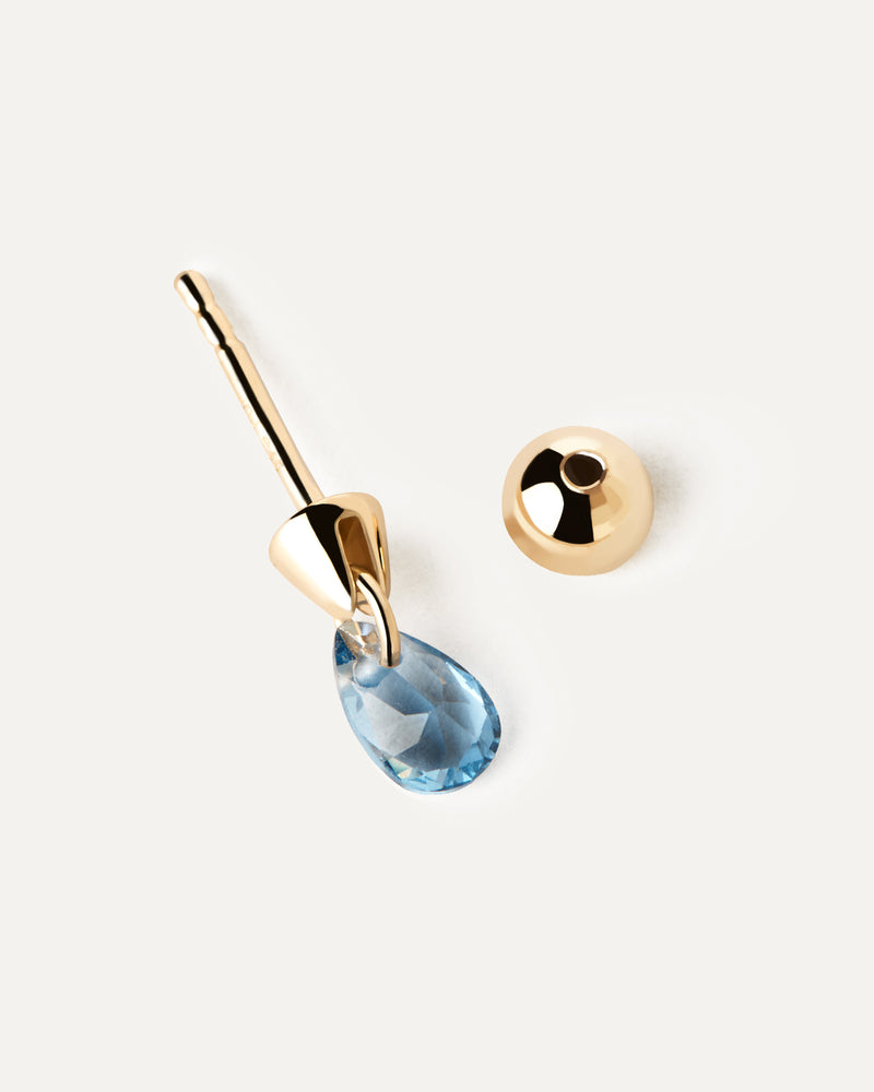 Blue Lily single earring - 
  
    Sterling Silver / 18K Gold plating
  
