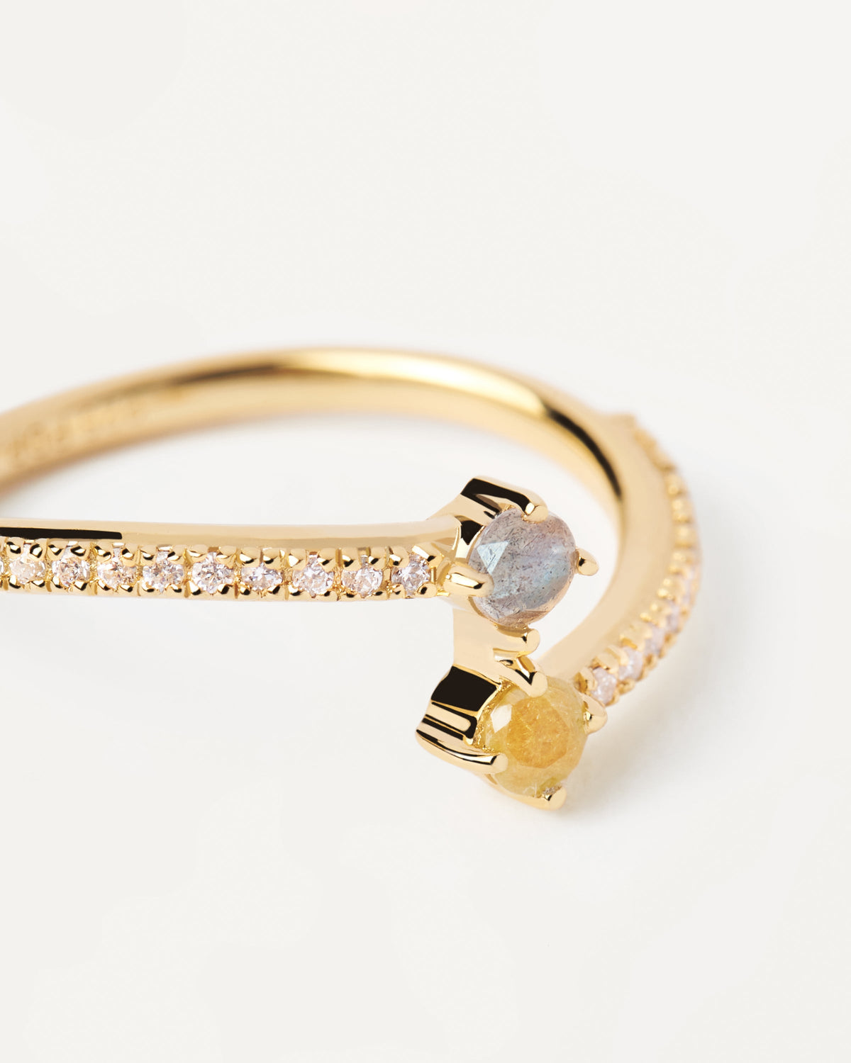 Gold-plated you-and-me ring with gemstones | Villa Ring | PDPAOLA