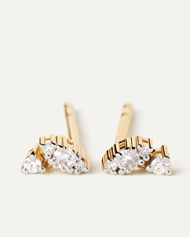 Diamonds And Gold Lucy Stud Earrings - 
  
    18K Gold
  
