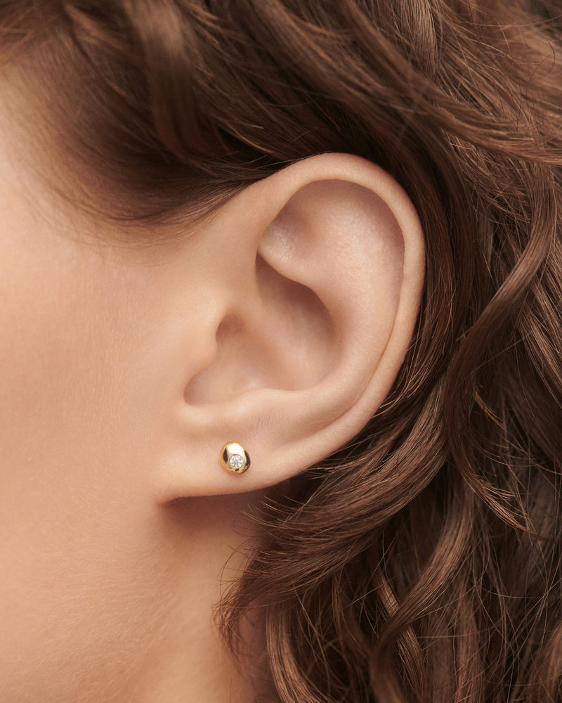 Piercing oreja stud Sand - 
  
    Plata de Ley / Baño de Oro 18K
  
