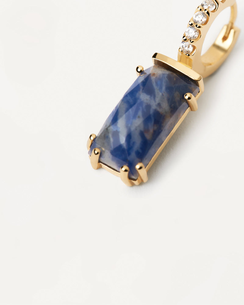 Kaori Sodalite Single Earring - 
  
    Sterling Silver / 18K Gold plating
  
