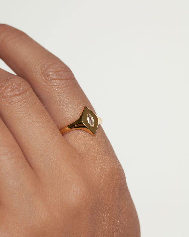 Kate Stamp Ring - 
  
    Sterling Silver / 18K Gold plating
  
