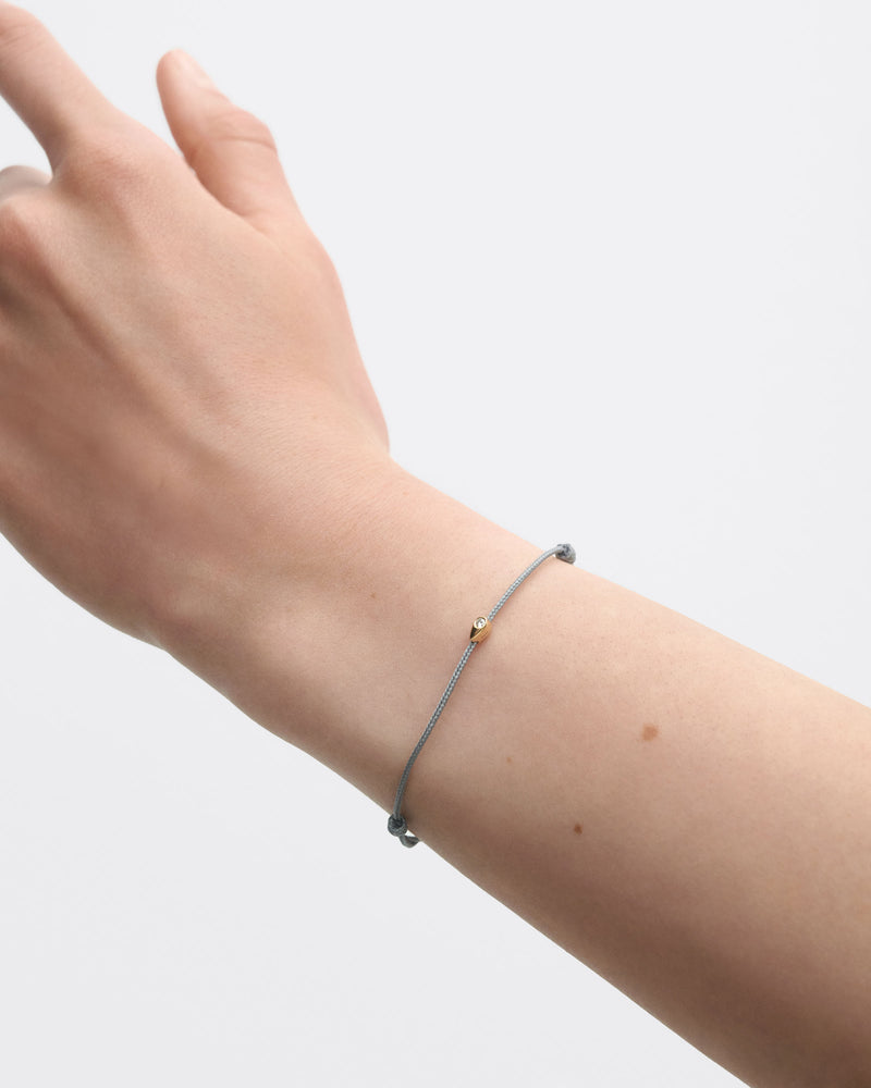 Lia armband aus diamanten mit kordel - 
  
    18 kt Gold
  
