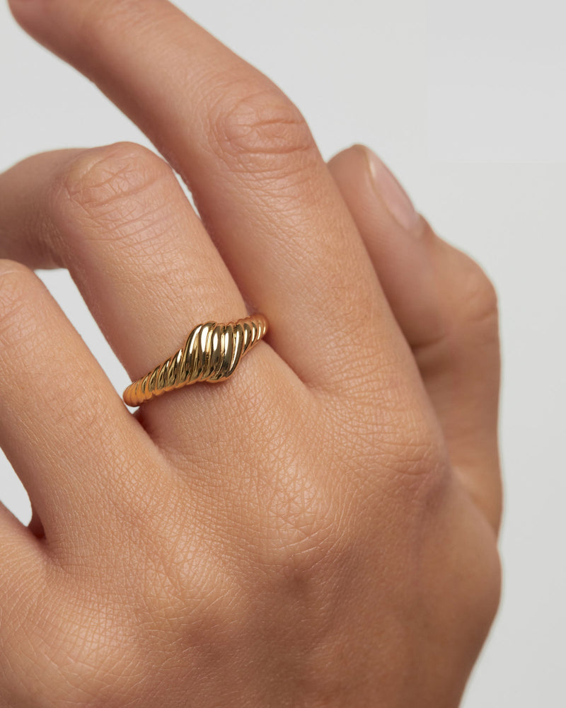 Gold Vicky Stamp Ring - 
  
    18K Gold
  
