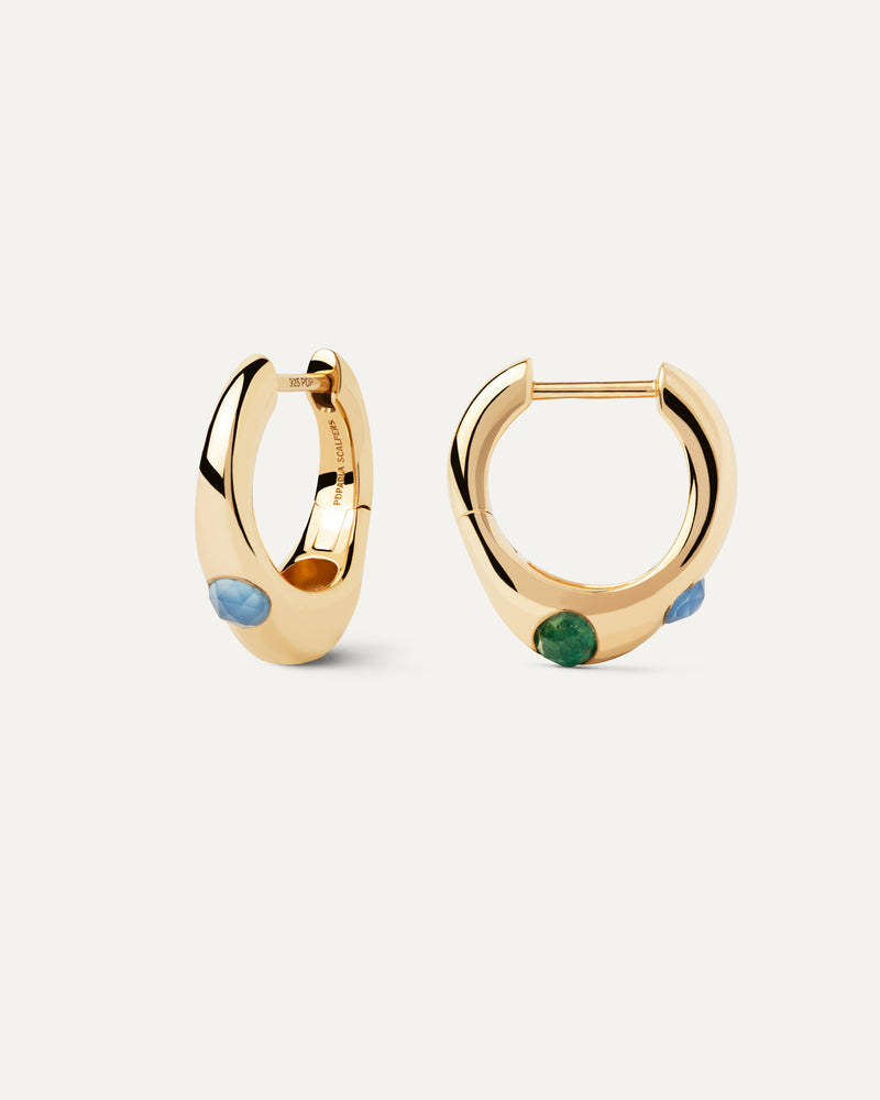 Gold-plated organic shape huggies embellished with green aventurine and chalcedony