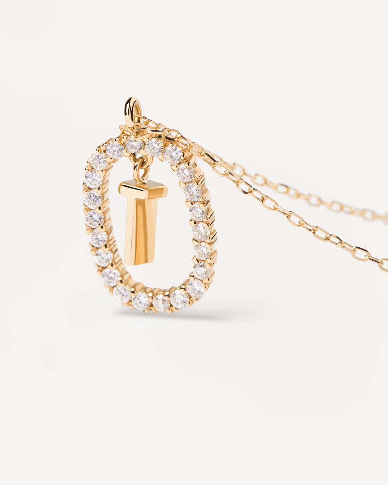 Collana in Diamanti e Oro Con Lettera T - 
  
    Oro 18K
  
