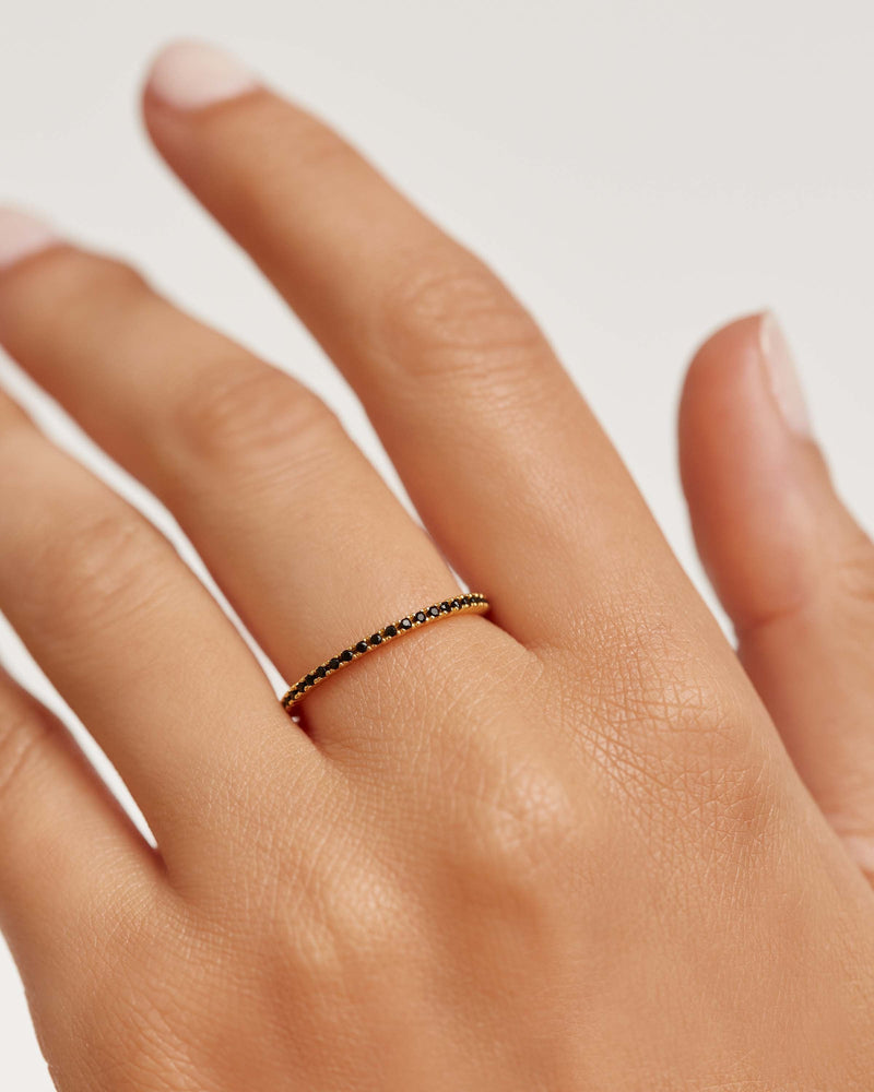 Black Essential Ring - 
  
    Sterling Silber / 18K Goldplattierung
  
