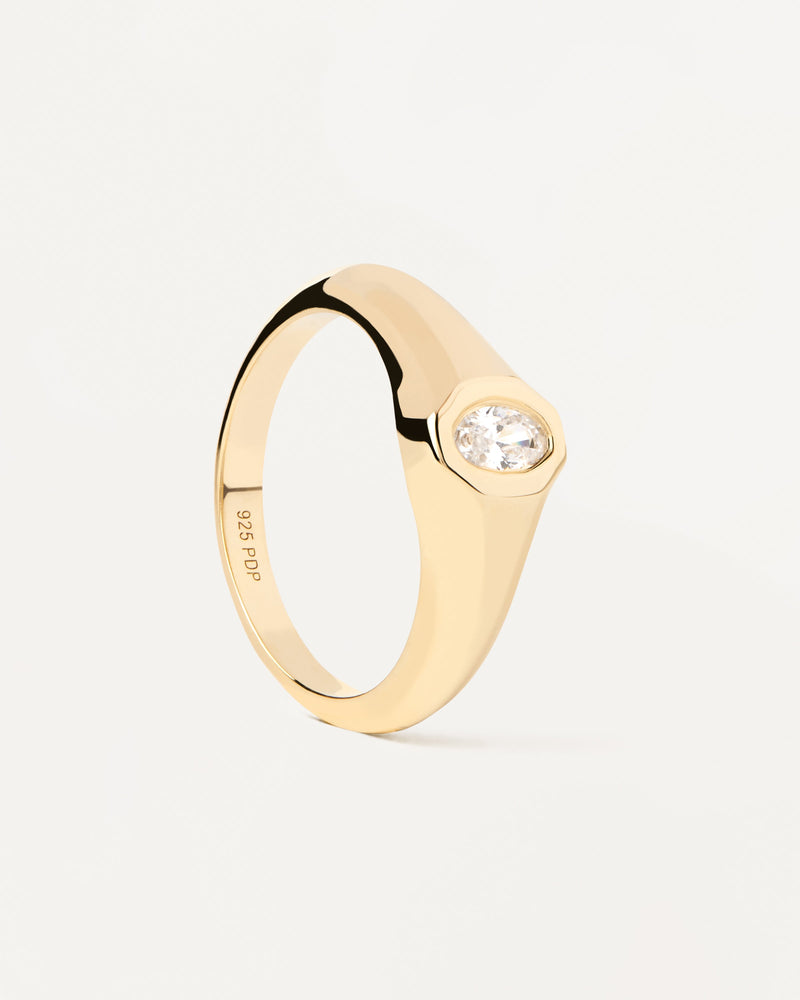 Anillo Sello Karry - 
  
    Plata de Ley / Baño de Oro 18K
  
