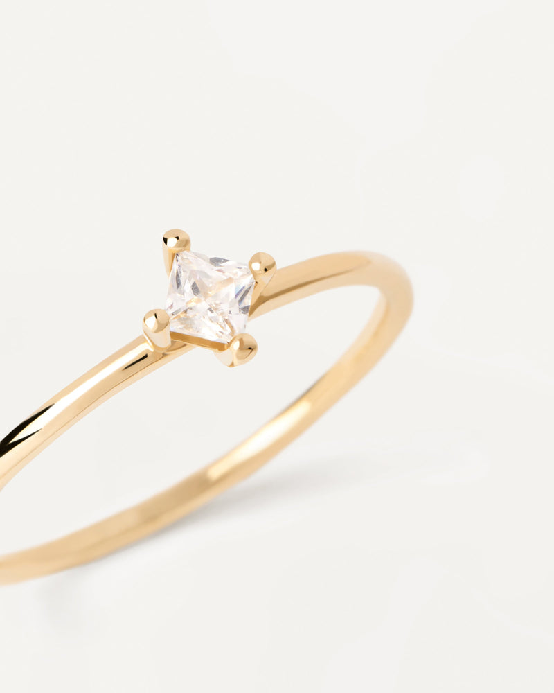 Anello in Oro Con Diamante Quadrato Solitaire - 
  
    Oro 18K
  
