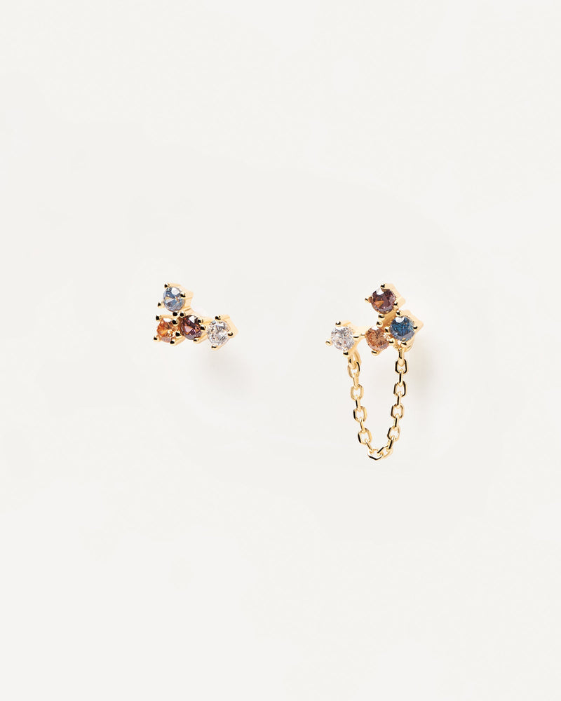 Asymetrical stud earrings in gold-plated silver with five color stones