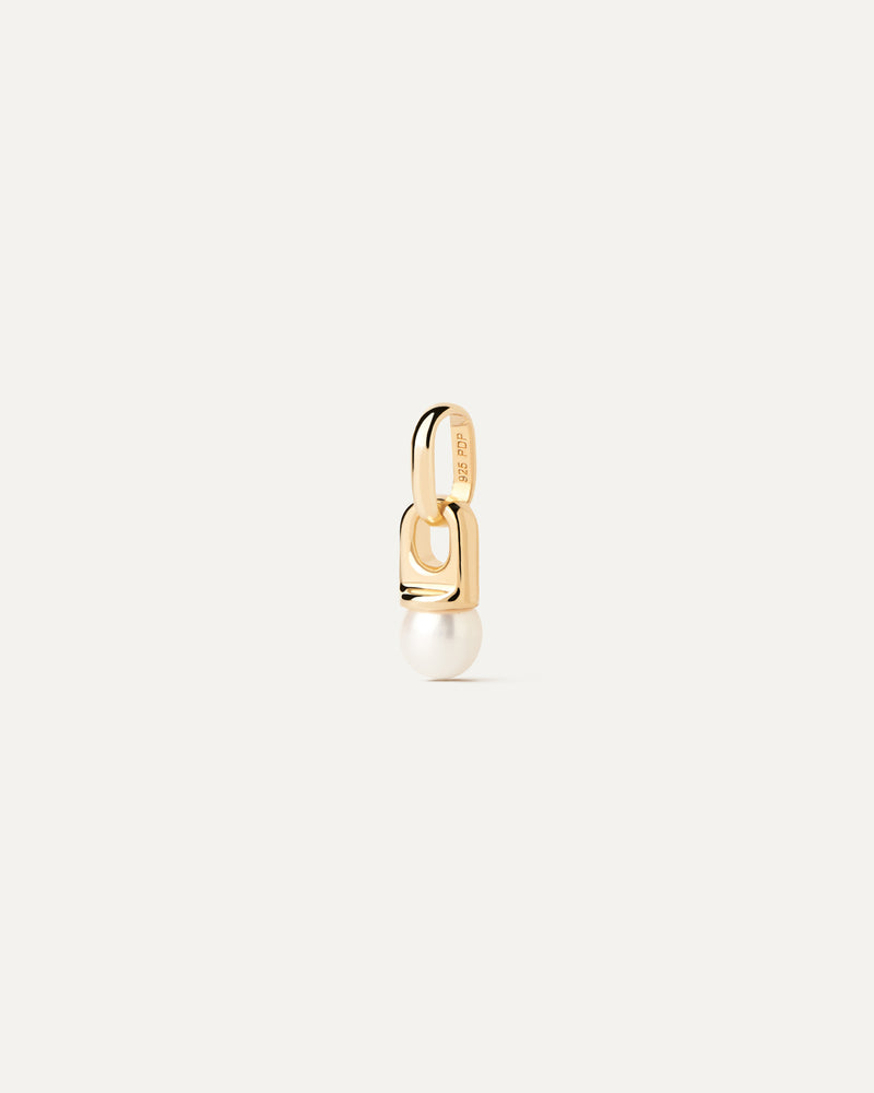 La Perla pendant - 
  
    Sterling Silver / 18K Gold plating
  
