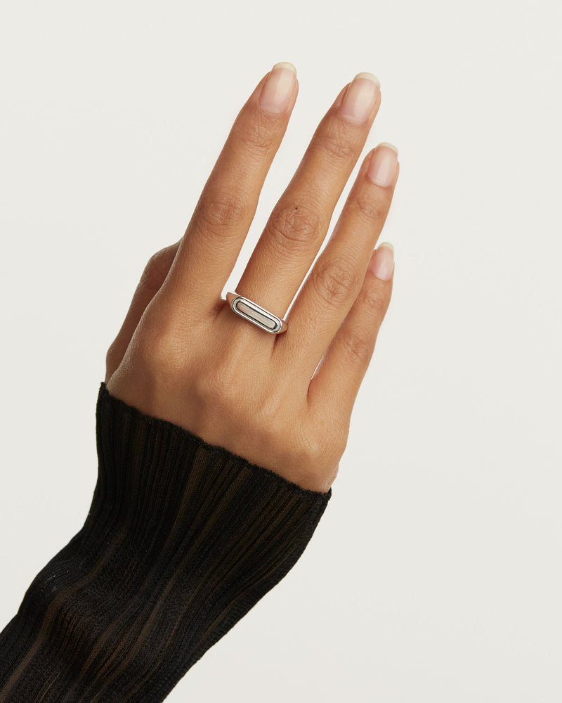 Bague Chevalière en Argent Ribbon - 
  
    Argent massif
  
